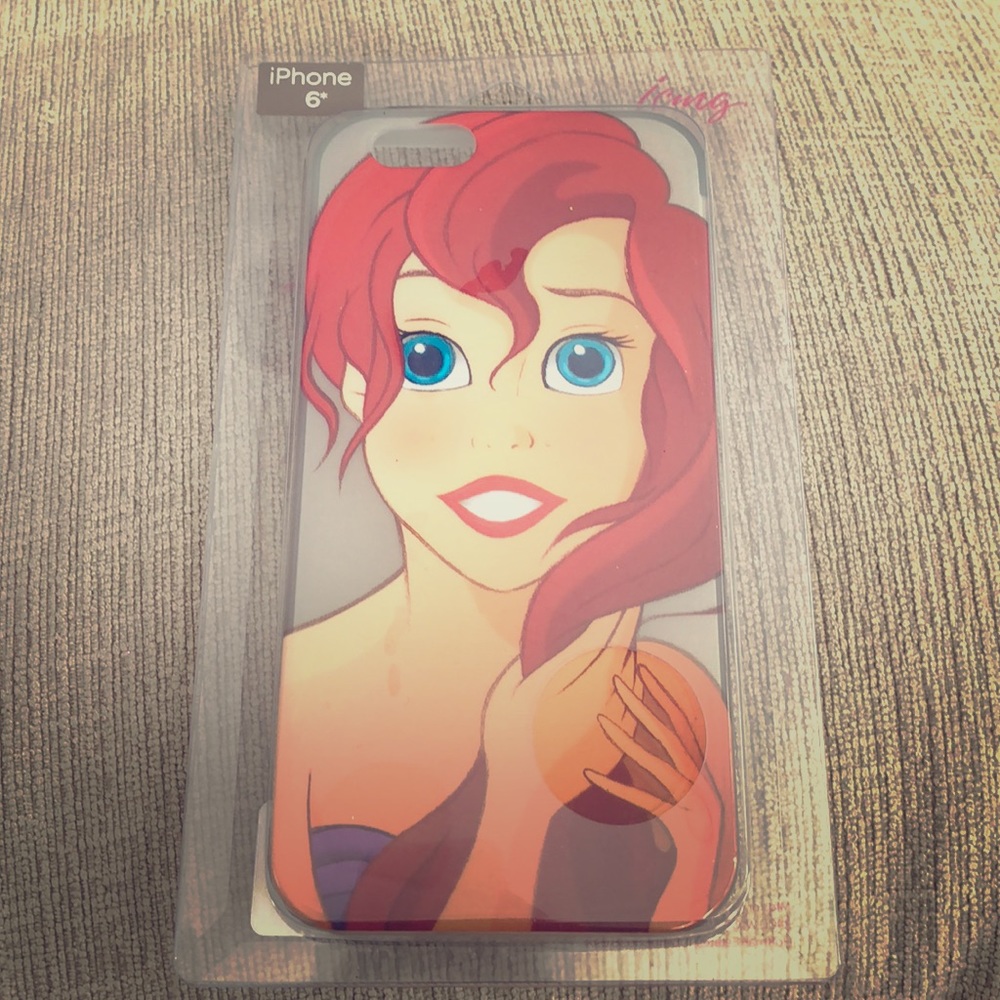 Ariel iPhone 6 case. In package, used. Great cond.